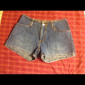 "Paris Blues" denim shorts